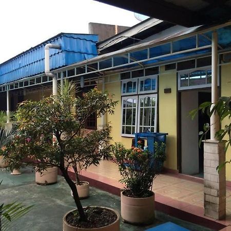 Hotel Kaisar Tarakan Luaran gambar