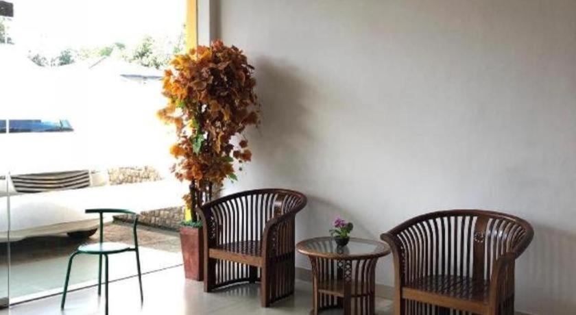 Hotel Kaisar Tarakan Luaran gambar